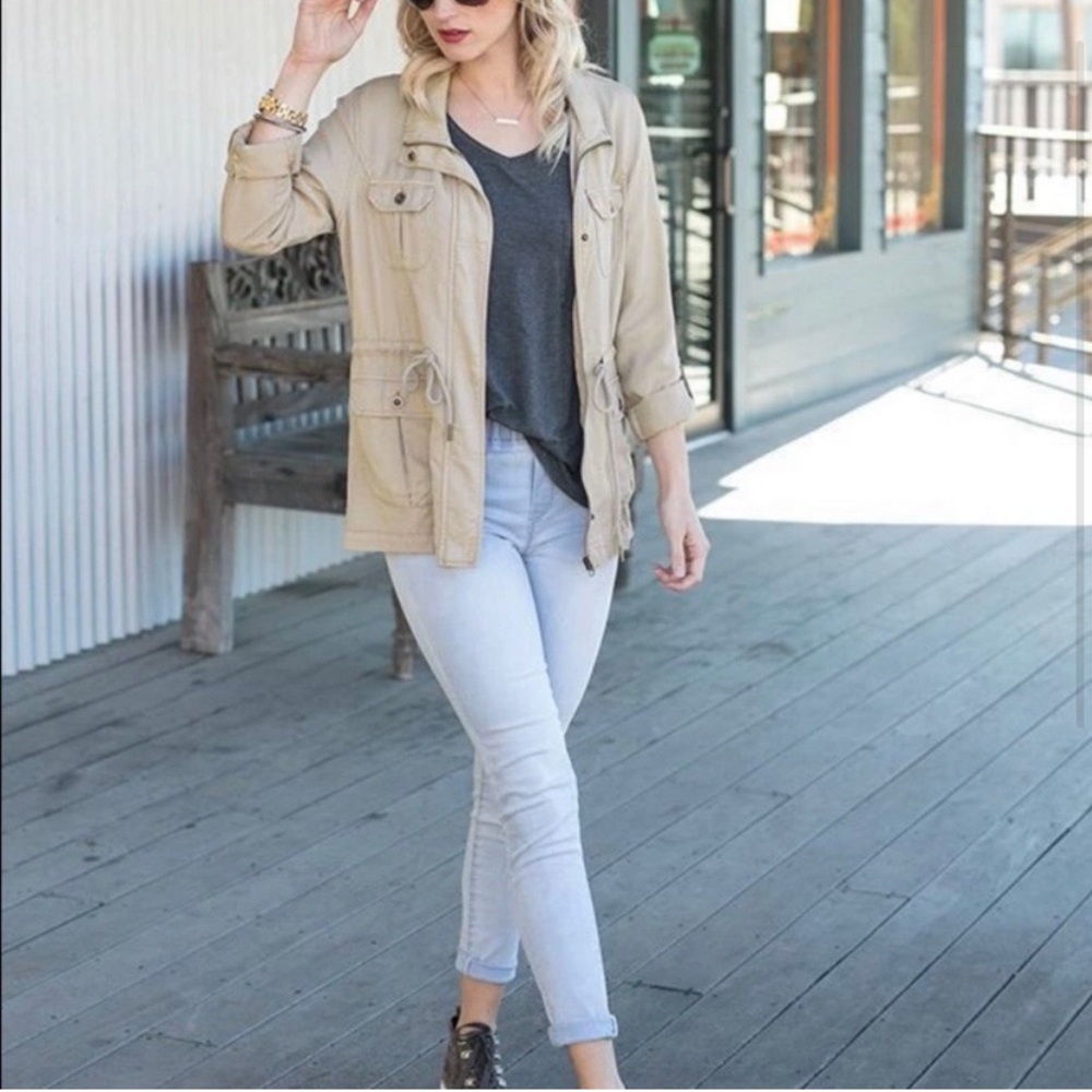 NWT GRACE & LACE  fall cargo jacket. Khaki size L